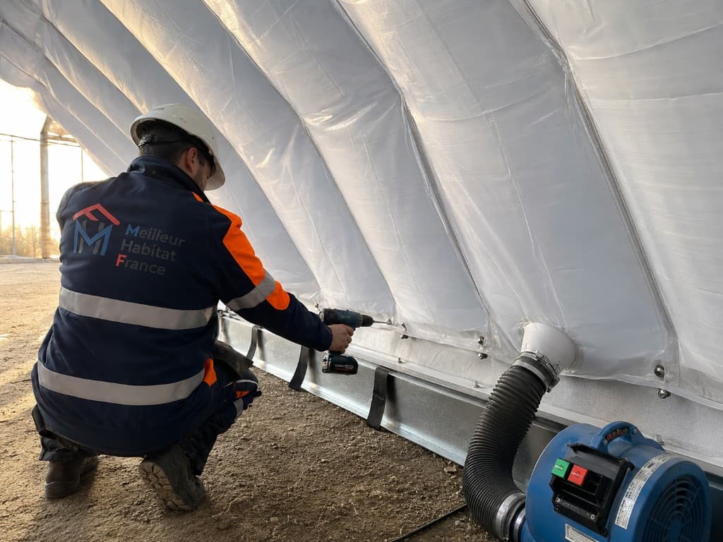 Serre agricole avec double paroi gonflable — efficacité énergétique MHF